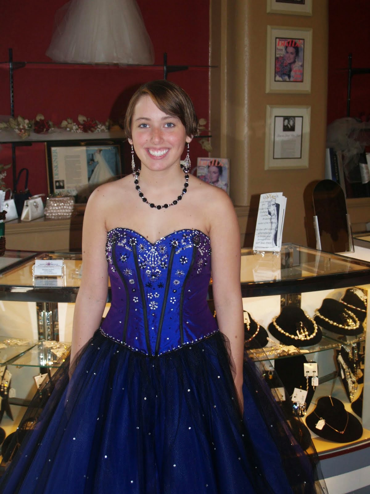 Prom/Pageant » Van Lear Custom Couture